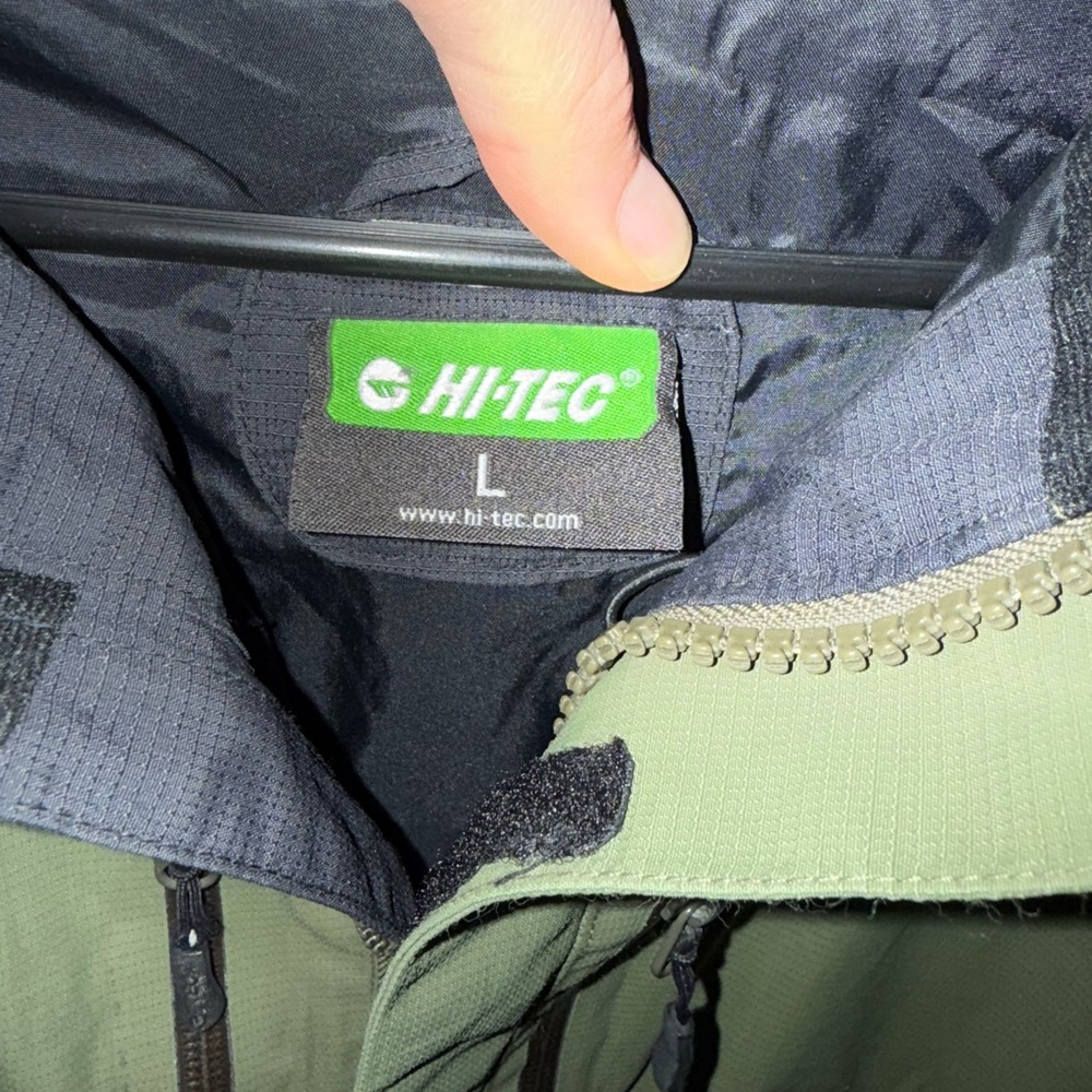 Hi-Tec Green Performance Jacket Lightweight Weatherproof View 3